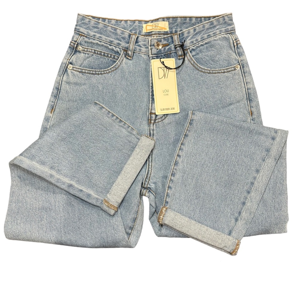 Don't think Twice New Mom Jeans in Light Blue Wash Size 4